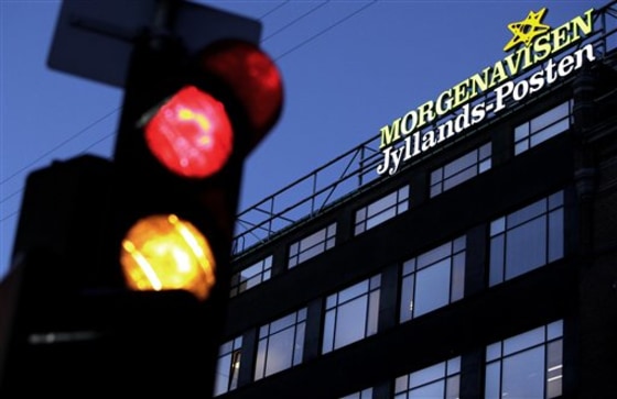 Denmark's intelligence service arrested four people suspected of planning an "imminent" terror attack on the Jyllands-Posten newspaper. Sweden arrested a fifth suspect.